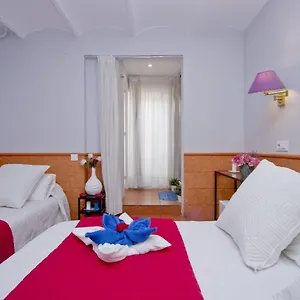 Barcelona City Rooms ** Barcellona